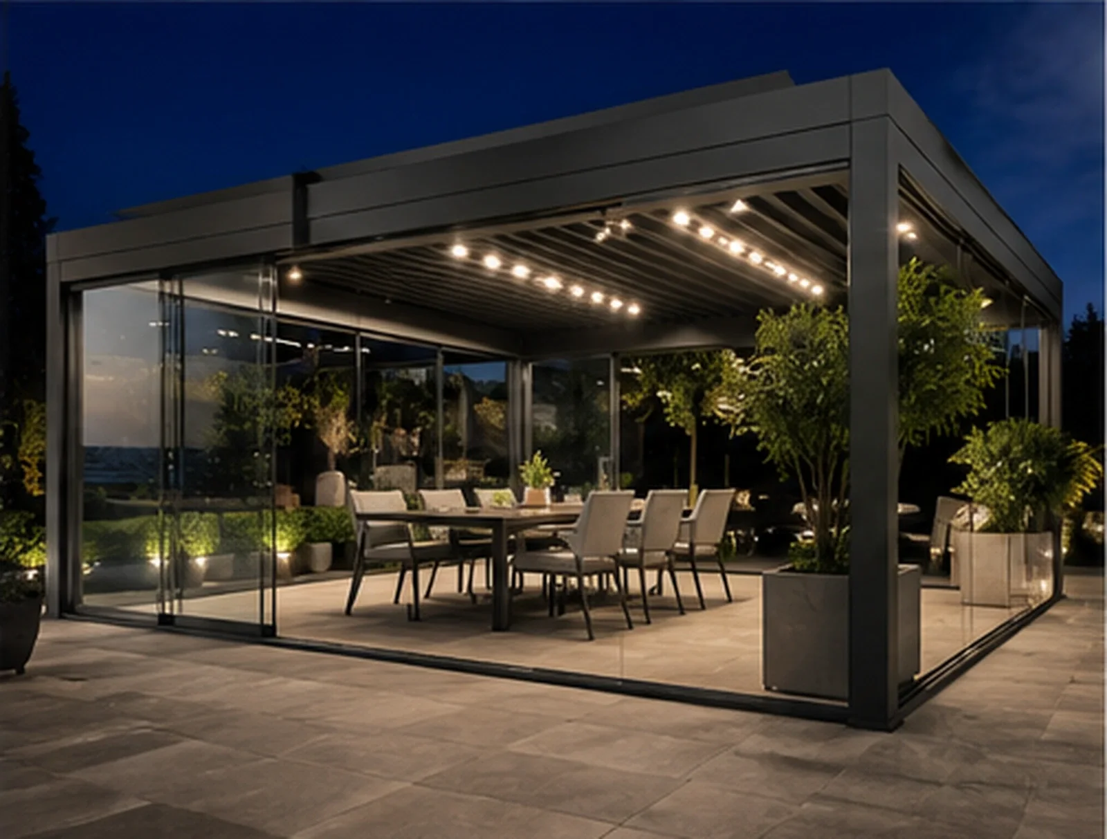 Giresun villa bahçesinde ölçüye özel modern pergola sistemi