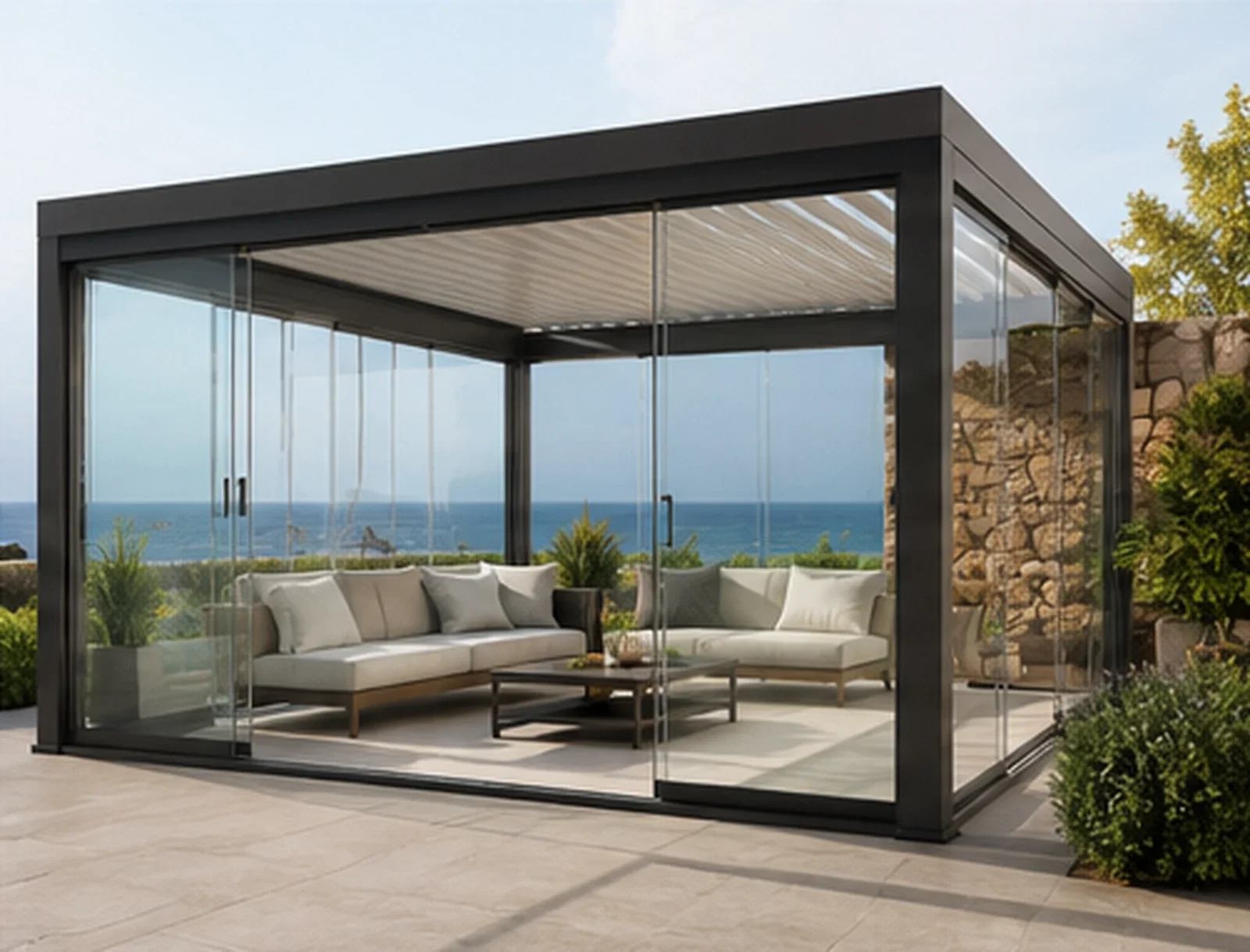 Gümüşhane villa bahçesinde ölçüye özel modern pergola sistemi